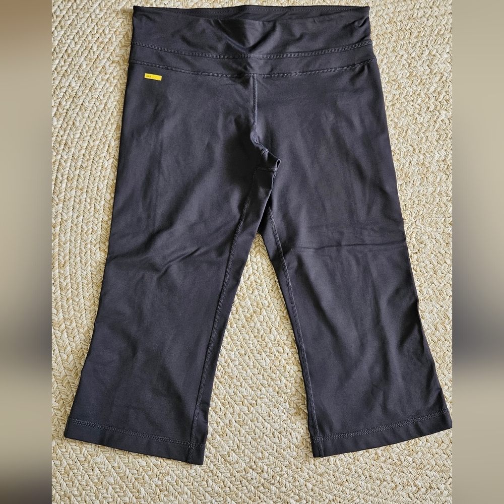 Lole Charcoal Capri Leggings Size S